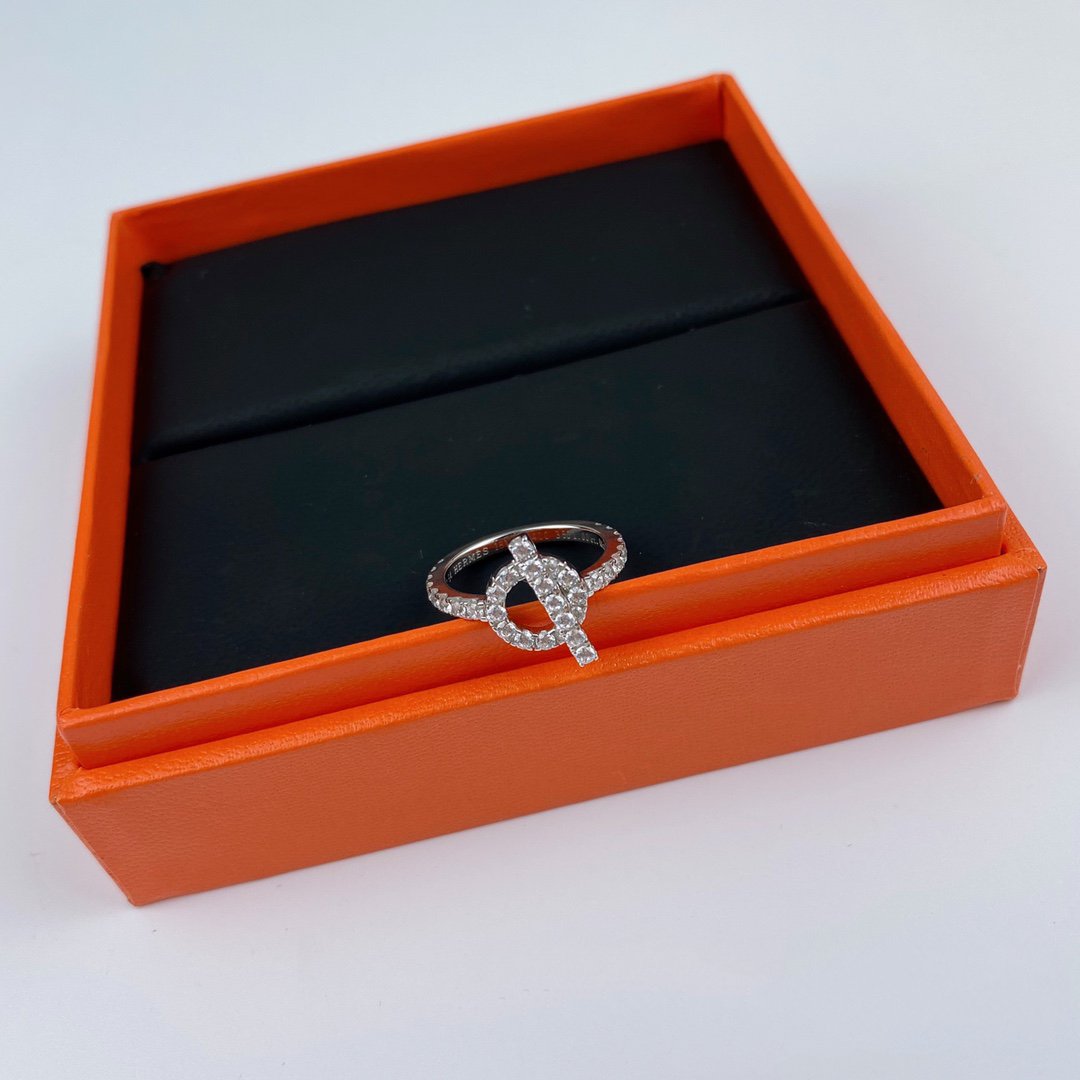 [Kismet Jewels ]ECHAPPEE RING SILVER DIAMOND