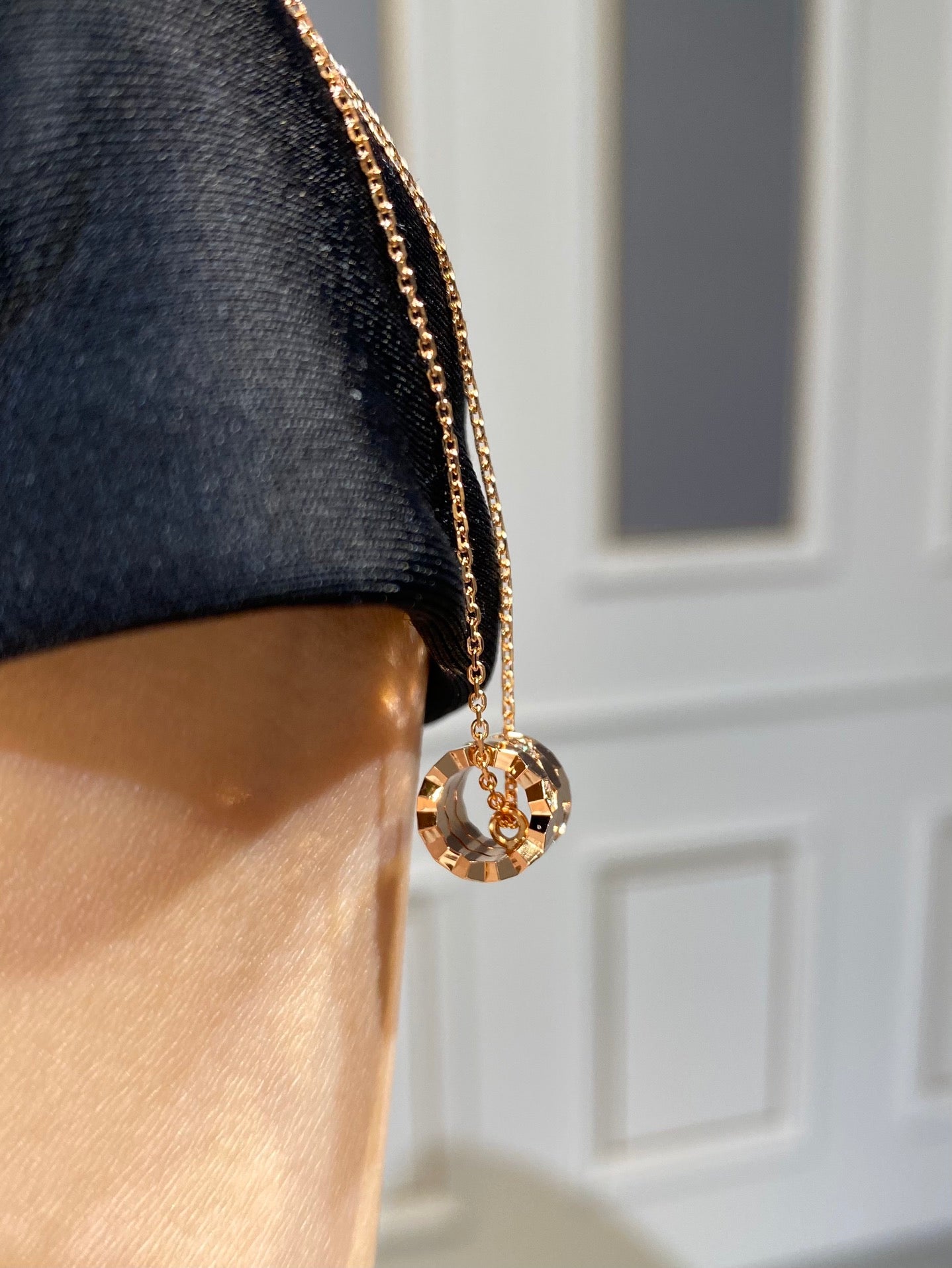 [Kismet Jewels ]BEE LOVE DIAMOND NECKLACE