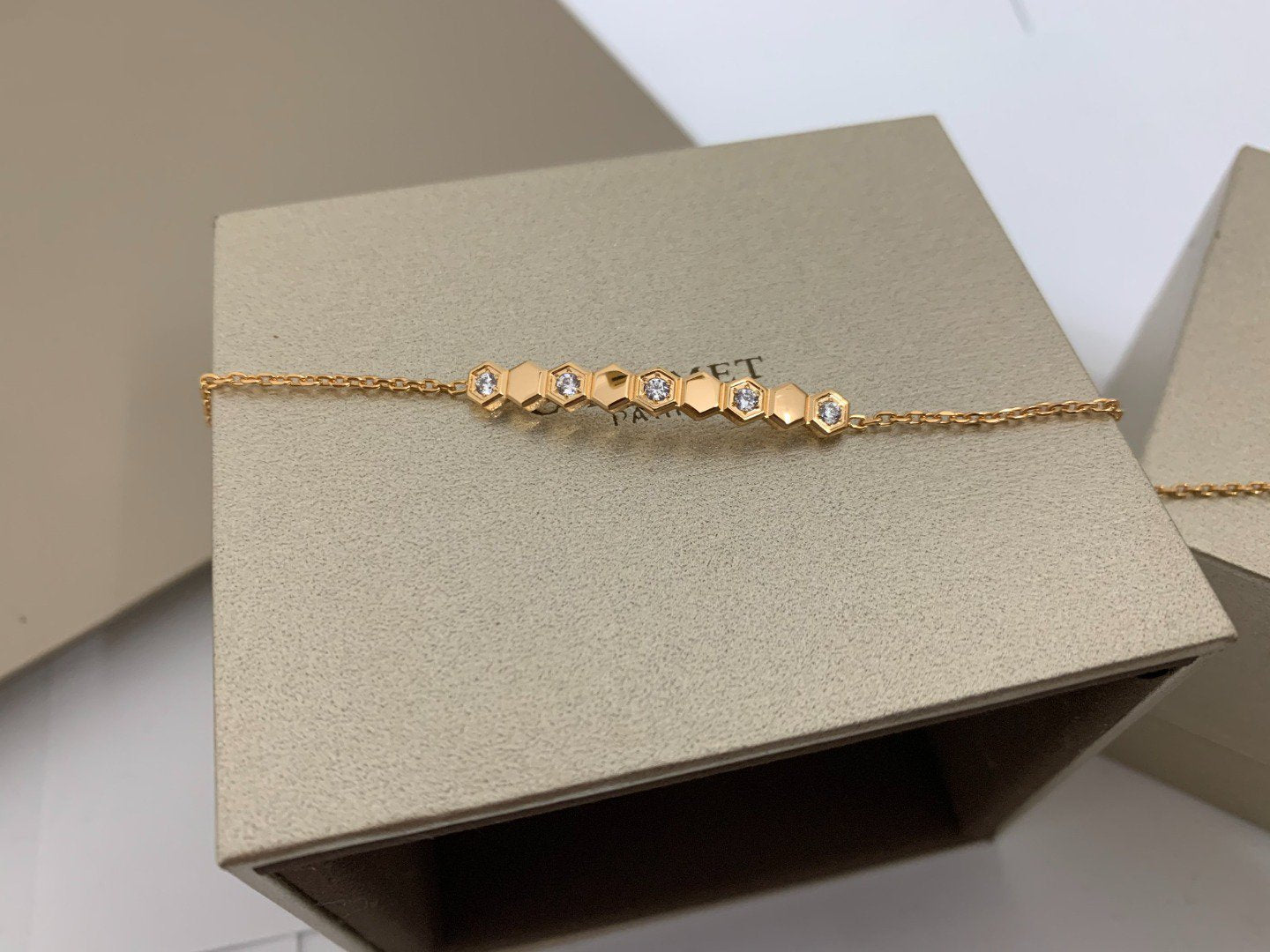 [Kismet Jewels ]BEE LOVE BRACELET DIAMOND