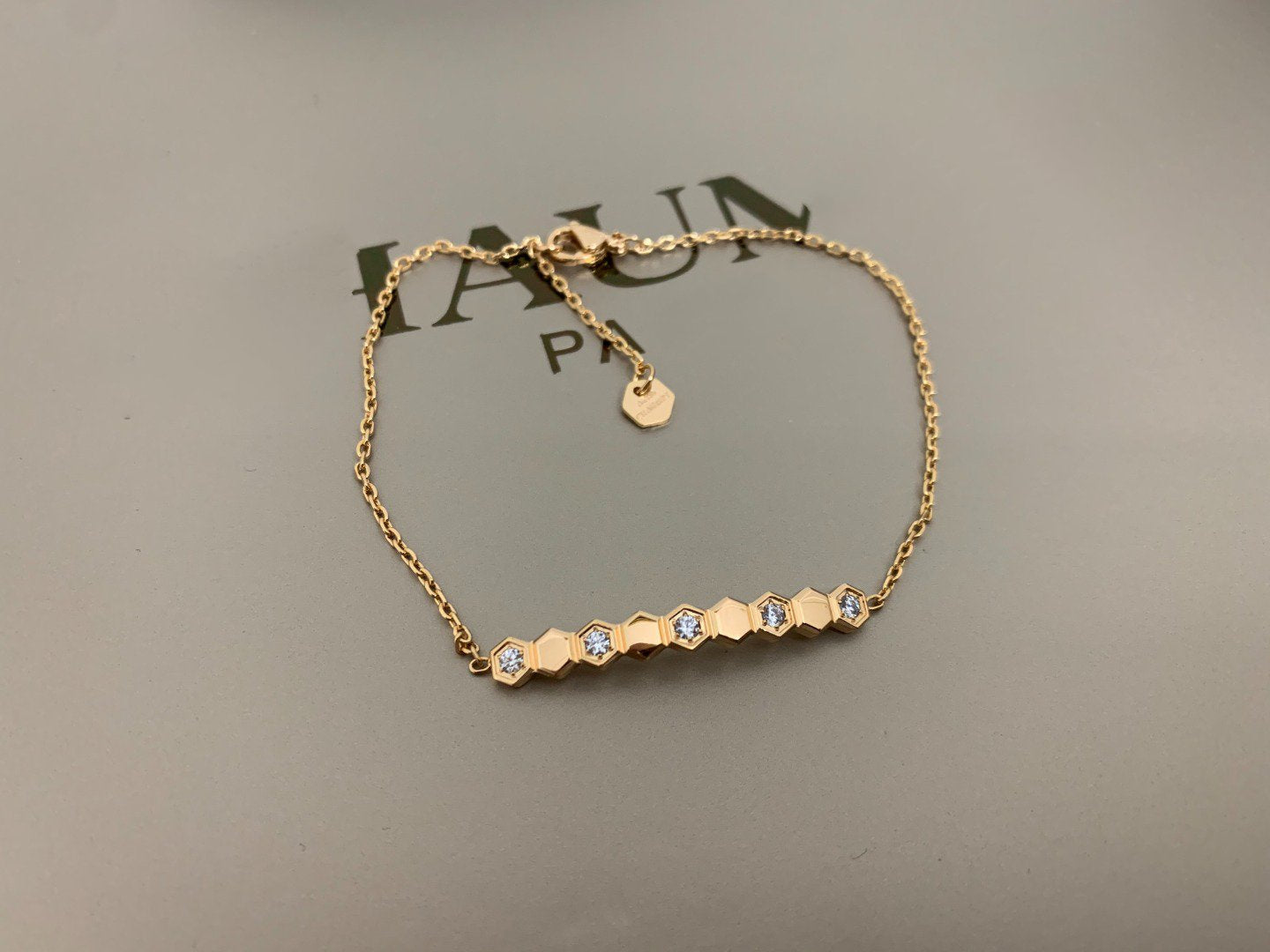 [Kismet Jewels ]BEE LOVE BRACELET DIAMOND