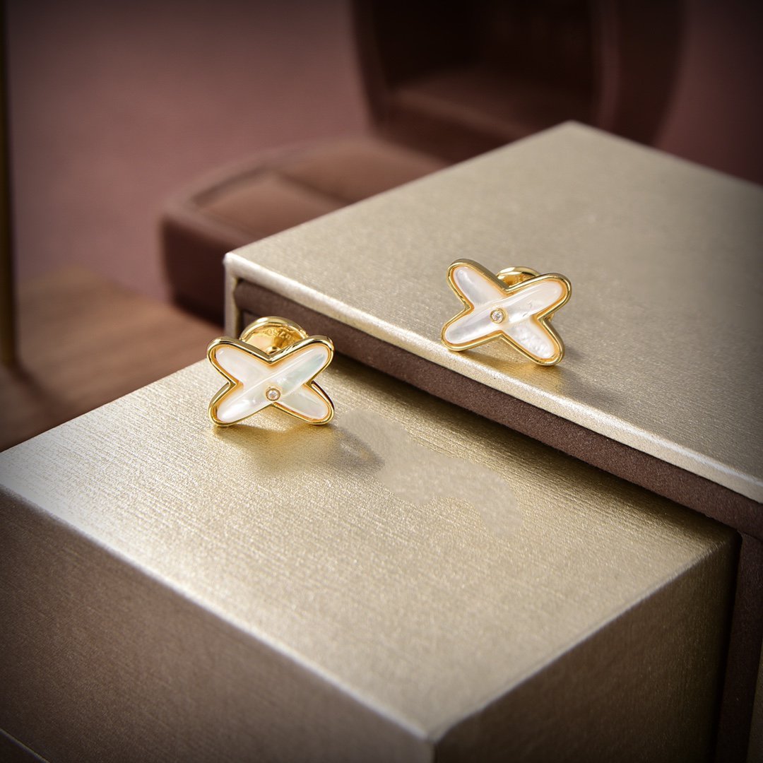 [Kismet Jewels ]JEUX DE WHITE MOP GOLD DIAMOND EARRINGS