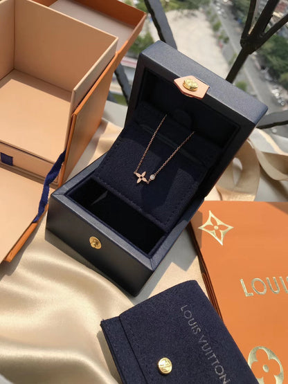 [Kismet Jewels ]BLOSSOM PENDANT PINK GOLD AND DIAMOND