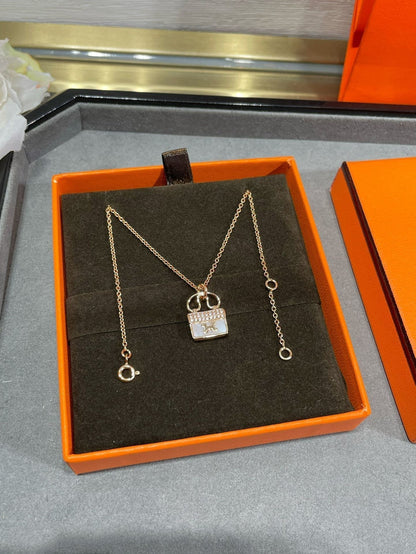 [Kismet Jewels ]H CIRCE MOISSANITE PENDANT NECKLACE GOLD