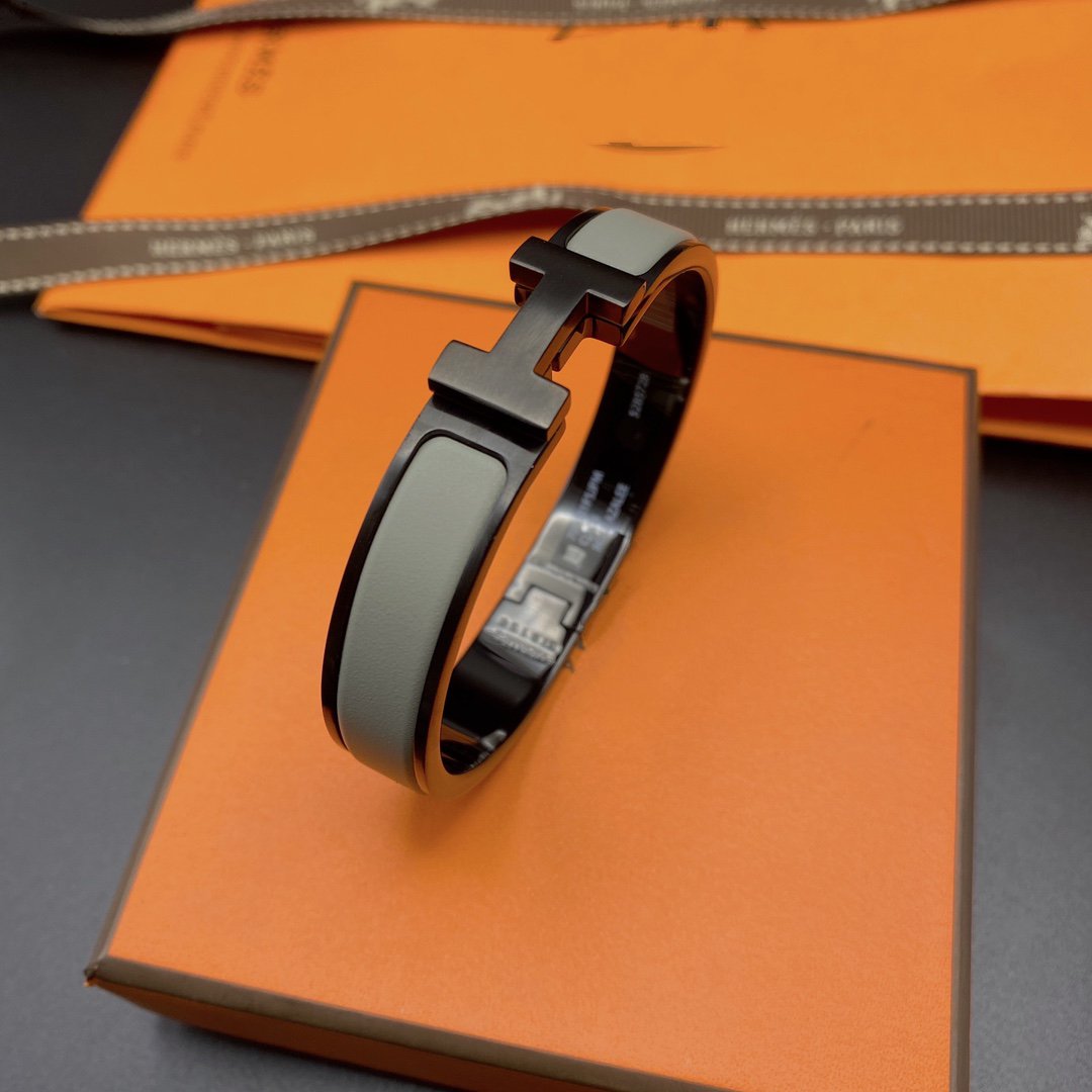 [Kismet Jewels ]CLIC HM SO BLACK GREY BRACELET