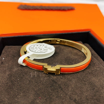 [Kismet Jewels ]CLASSIC HM CLIC RED 8MM ENAMEL BRACELET