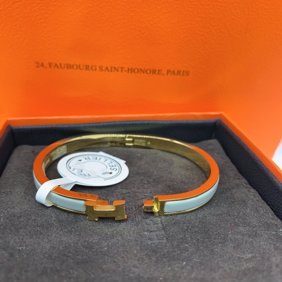 [Kismet Jewels ]CLASSIC HM CLIC GREEN 8MM ENAMEL BRACELET