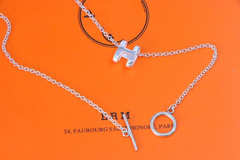 [Kismet Jewels ]HM NECKLACE H LETTER OVAL SERIES