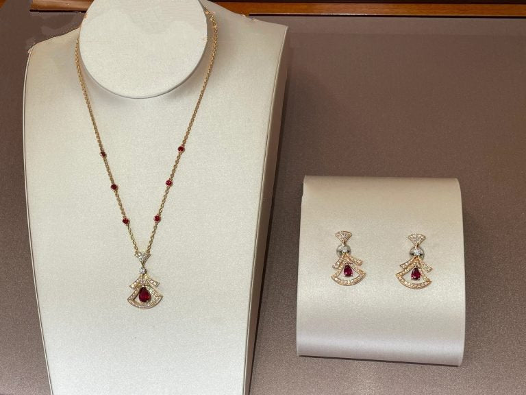[Kismet Jewels ]DREAM NECKLACE CARNELIAN DIAMOND PINK GOLD