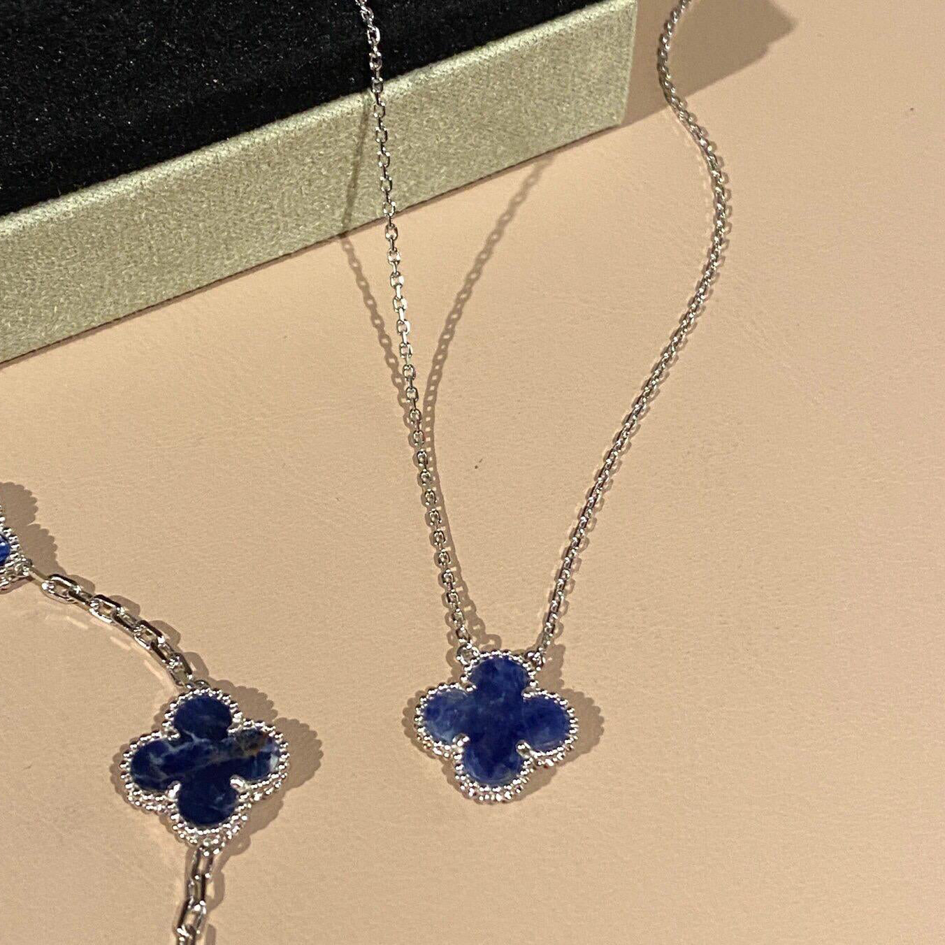 [Kismet Jewels ]CLOVER 15MM PIETERSITE NECKLACE SILVER