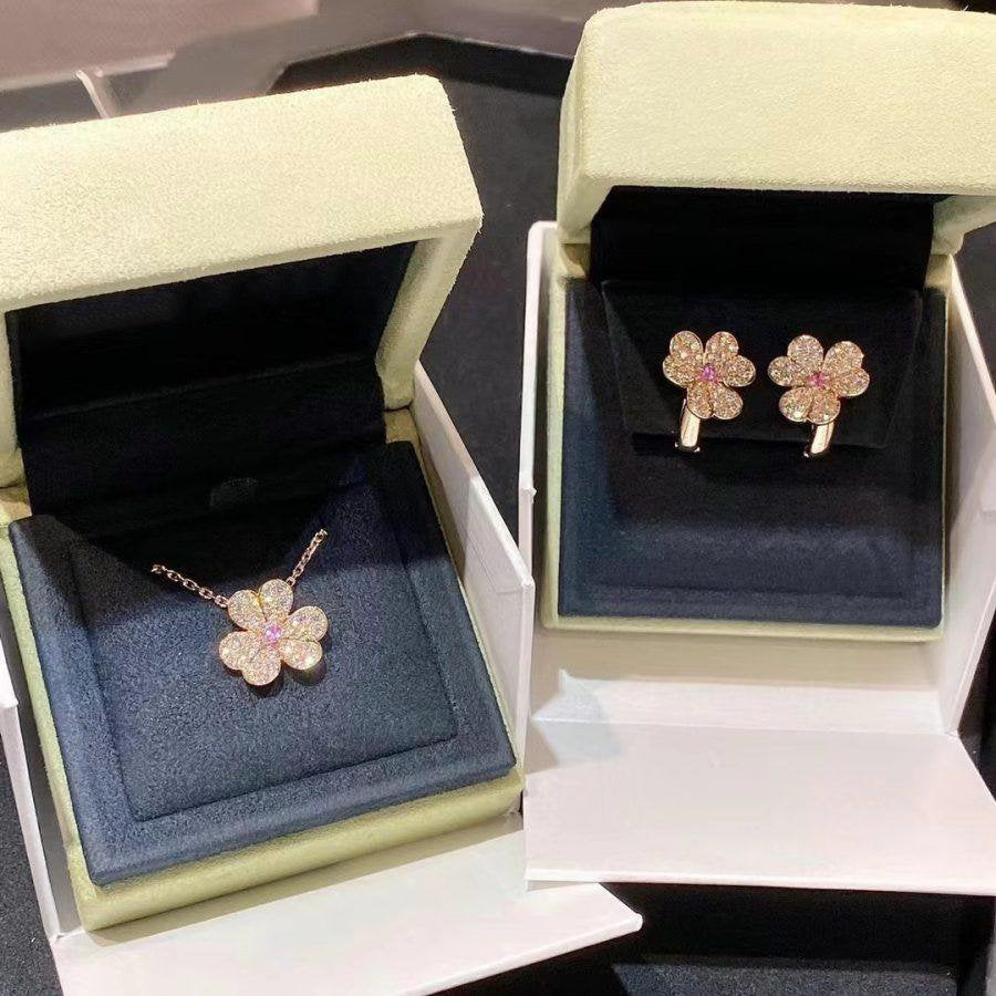 [Kismet Jewels ]FRIVOLE ROSE GOLD FLOWER DIAMOND NECKLACE