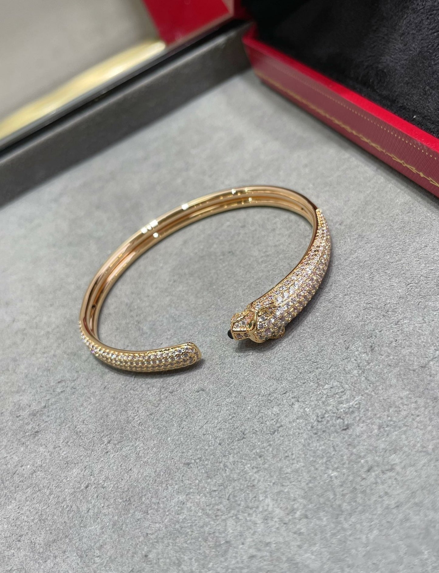 [Kismet Jewels ]PANTHERE FULL DIAMOND OPEN BRACELET