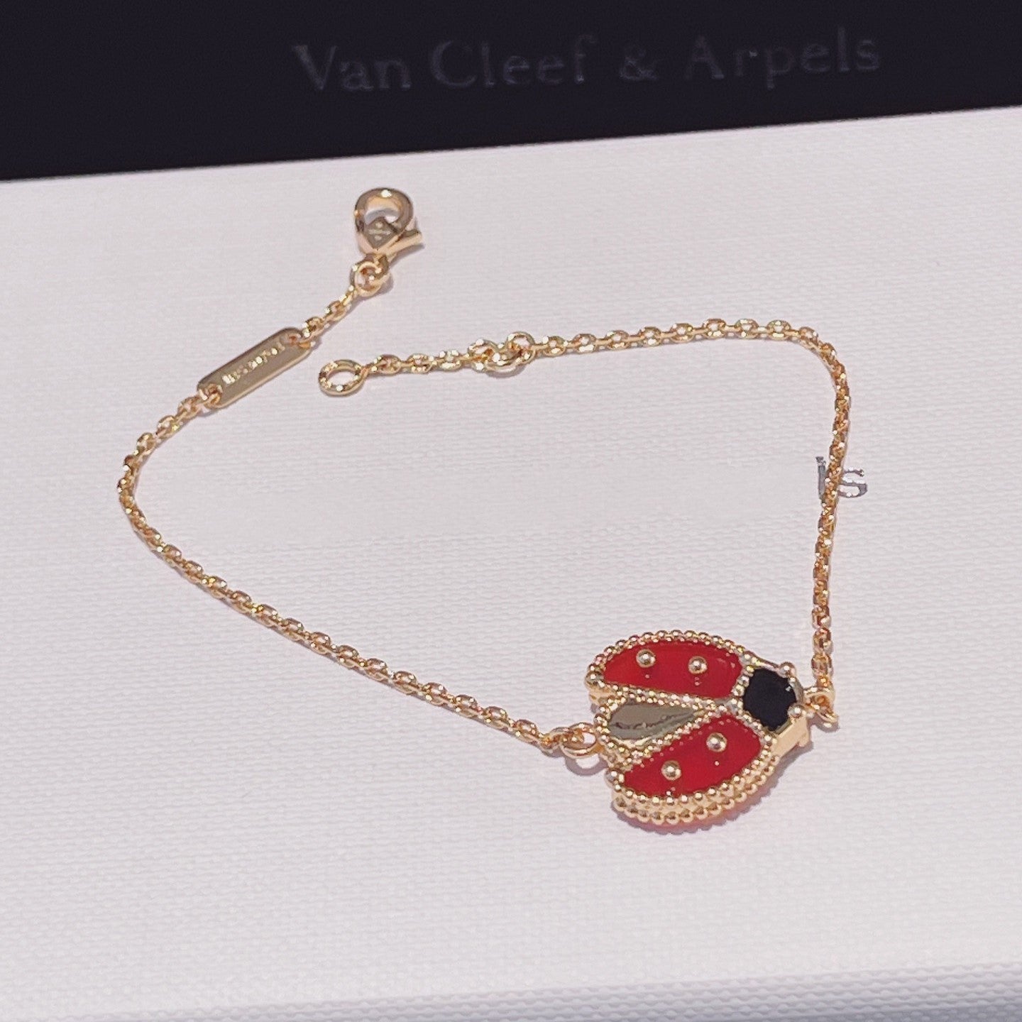 [Kismet Jewels ]LUCKY SPRING 1 MOTIF PINK GOLD BRACELET