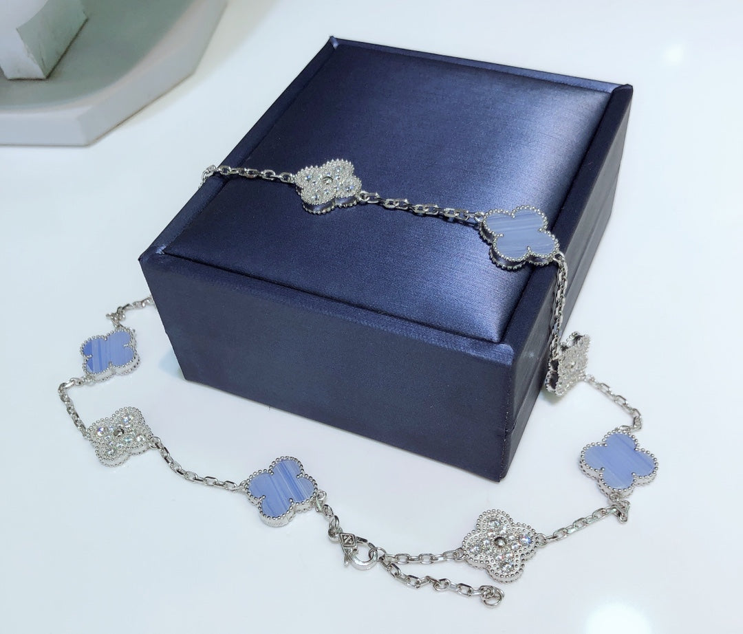 [Kismet Jewels ]CLOVER 10 MOTIFS CHALCEDONY DIAMONDS SILVER NECKLACE