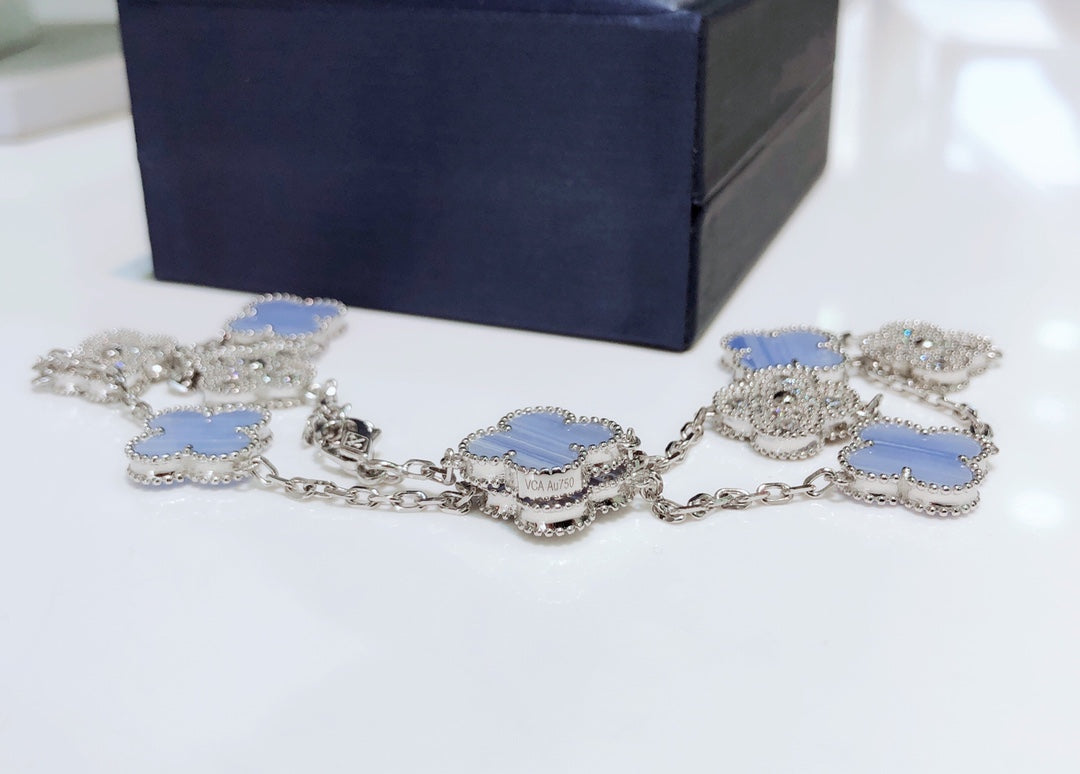 [Kismet Jewels ]CLOVER 10 MOTIFS CHALCEDONY DIAMONDS SILVER NECKLACE