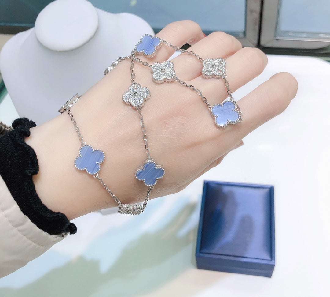 [Kismet Jewels ]CLOVER 10 MOTIFS CHALCEDONY DIAMONDS SILVER NECKLACE